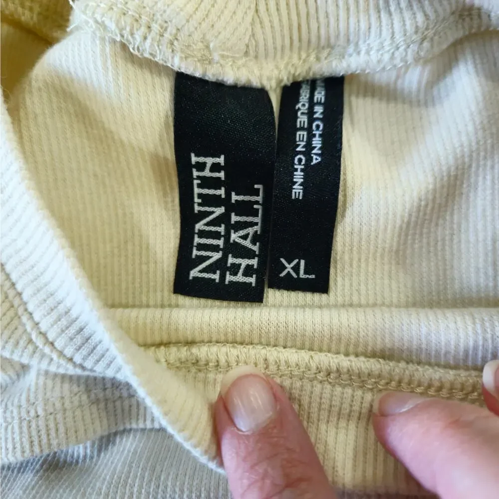 Ninth Hall Cuddie Birch Cream Cut Out Crop  Baby T-Shirt Size XL - Picture 5 of 6